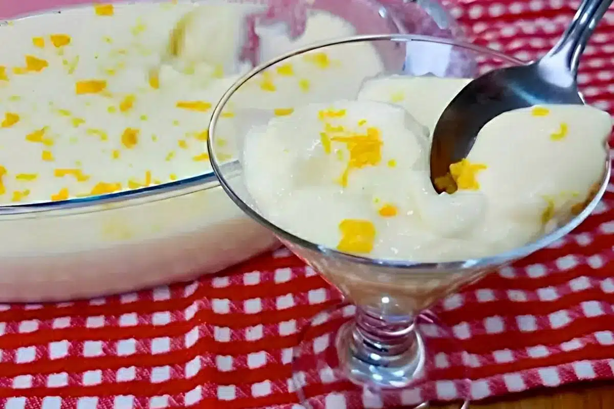 Sobremesa refrescante de laranja